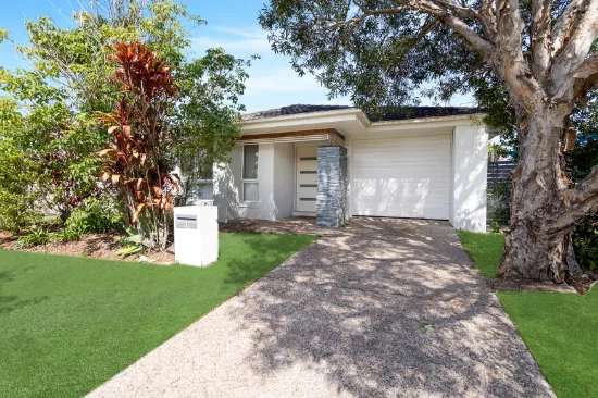 17 Tara Grove, Bellmere, QLD, 4510