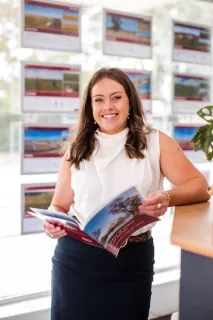 Emily Buerckner - Real Estate Agent