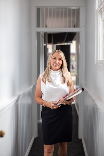 Kim Pursehouse - Real Estate Agent