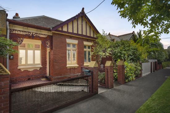 172 Canterbury Road, Middle Park, Vic 3206