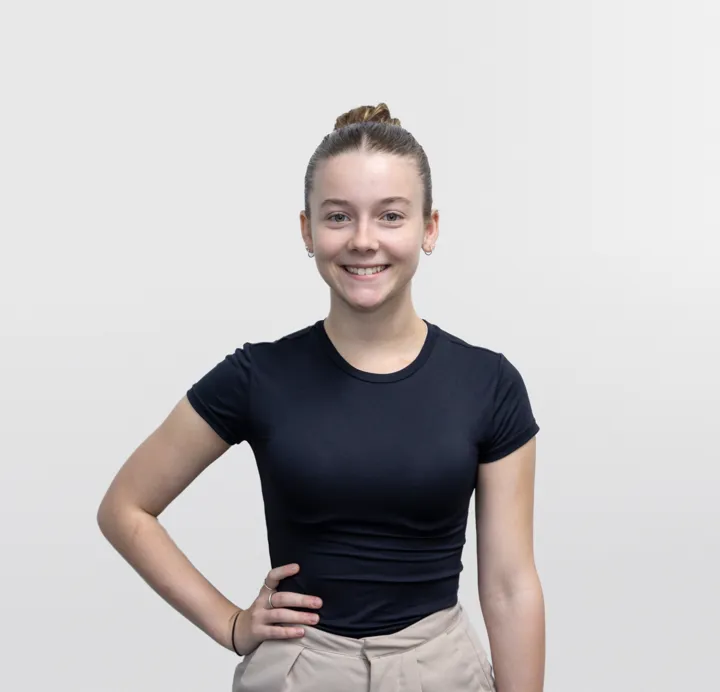 Holly Hansen - Real Estate Agent