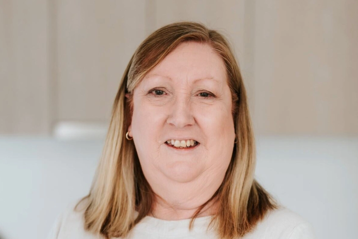 Anita Lewis - Real Estate Agent