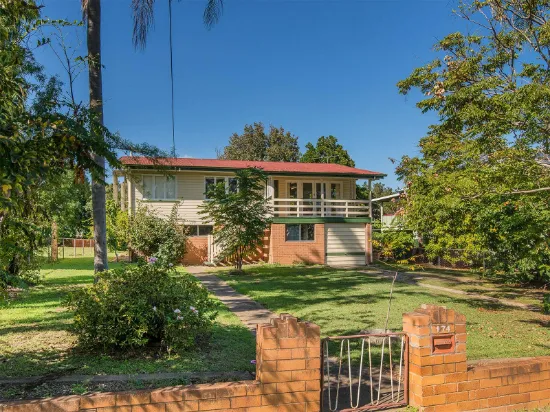 174 Sterculia Ave, Holland Park West, QLD, 4121