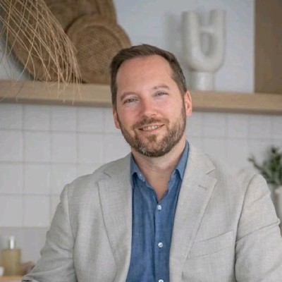 Daniel New - Real Estate Agent