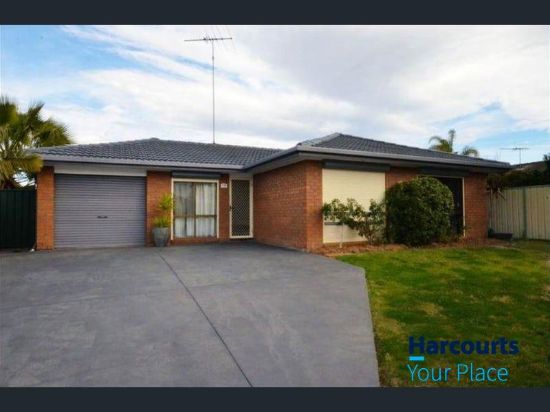 18 Alroy Crescent, Hassall Grove, NSW 2761
