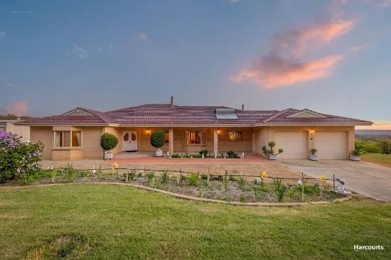 18 Conifer Road, Karragullen, WA, 6111