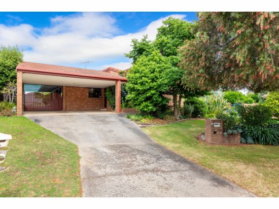 18 Cook Place, West Wodonga, Vic 3690