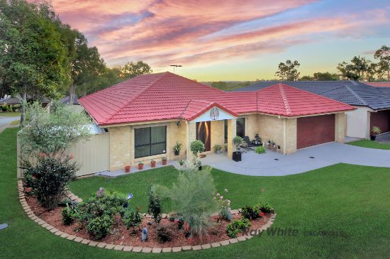 18 Dandenong Street, Forest Lake, Qld 4078
