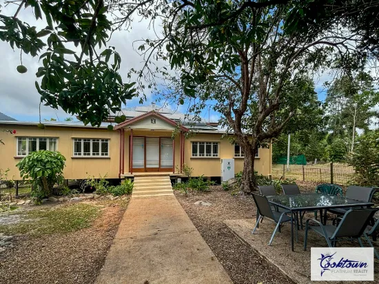 18 Kerr St, Cooktown, QLD, 4895