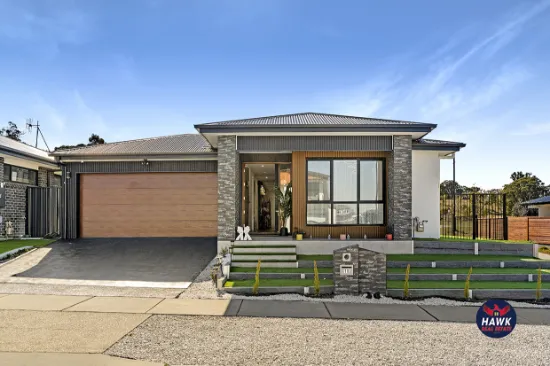 18 Nell Edeson Street, Taylor, ACT, 2913