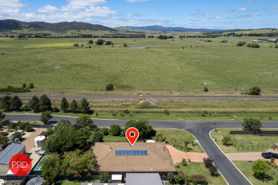 18 Simms Drive, Bungendore, NSW 2621