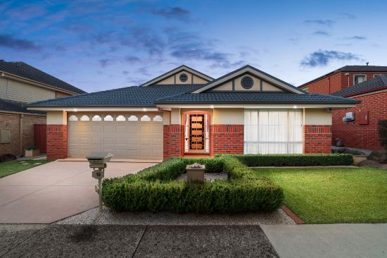 18 Whitehall Terrace, Ferntree Gully, Vic 3156