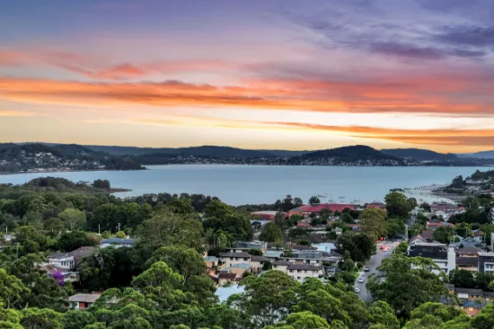 182/80 John Whiteway Dr, Gosford, NSW, 2250