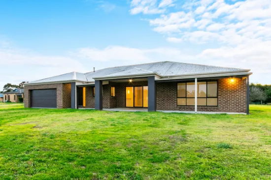 19 Cashmere Close, Wurruk, VIC, 3850