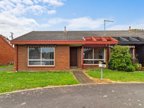 19 Cove Place, Morwell, VIC, 3840