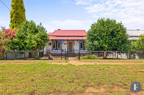 19 Currawong Street, Young, NSW 2594