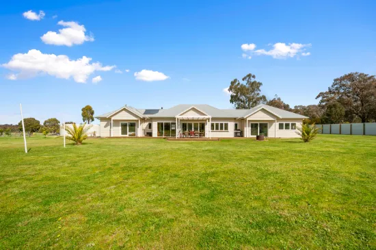 19 Johnson Lane, Seaton, VIC, 3858