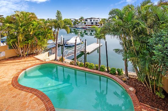 19 King Charles Drive, Paradise Point, Qld 4216