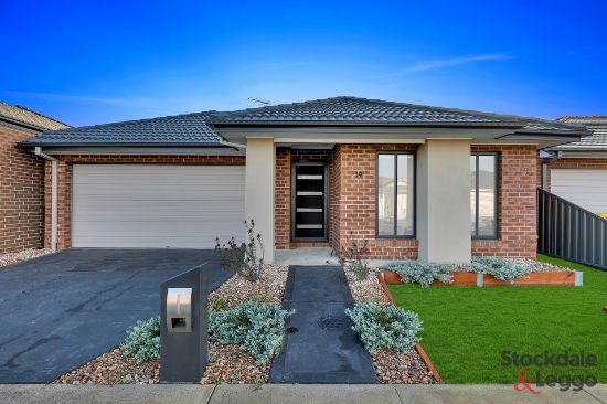 19 Latifolium Street, Donnybrook, Vic 3064