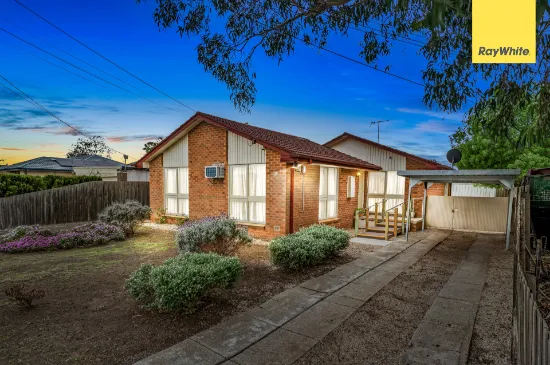 19 Lawson Road, Melton South, VIC, 3338