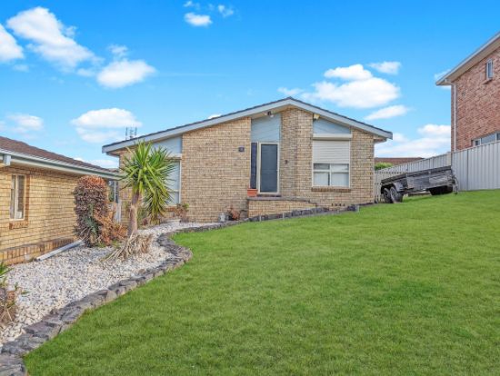 19 Natan Place, Cordeaux Heights, NSW 2526