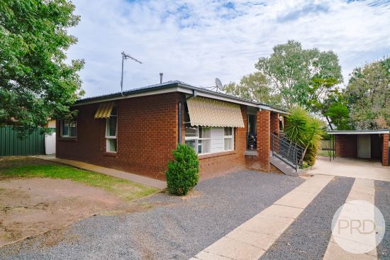19 Simpson Avenue, Forest Hill, NSW 2651
