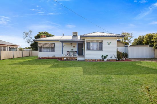 19  TAMWORTH ROAD, Manilla, NSW 2346