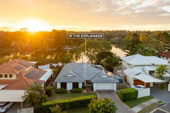 19 The Esplanade, Forest Lake, Qld 4078