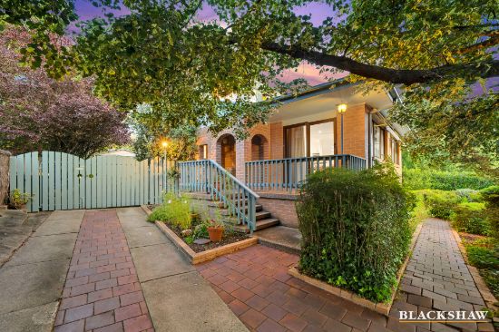 19 Wylly Place, Hughes, ACT 2605
