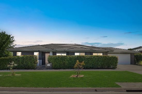 192 Langtree Crescent, Crace, ACT 2911