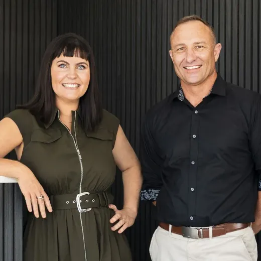 Suzanne & Luke Clarkson - Real Estate Agent at Stewart Estate Agents - BUNDALL Suzanne & Luke Clarkson - Real Estate Agent at Stewart Estate Agents - BUNDALL
