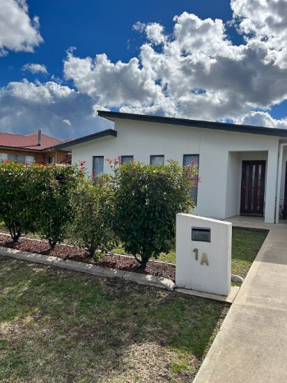 1A Stainfield Drive, Inverell, NSW 2360