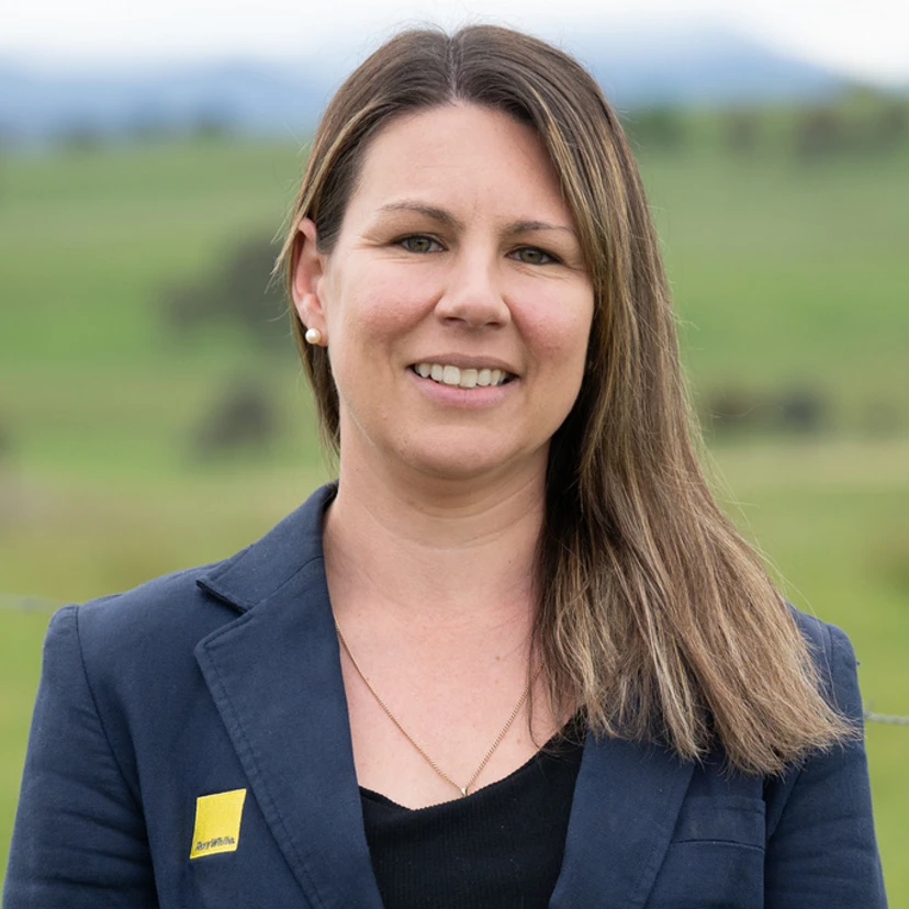 Maddie Waddington - Real Estate Agent