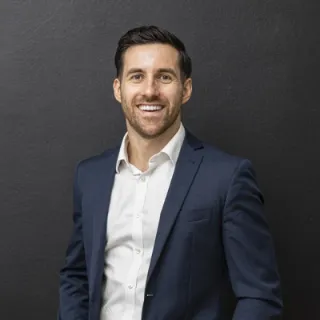 Adam Sharp - Real Estate Agent