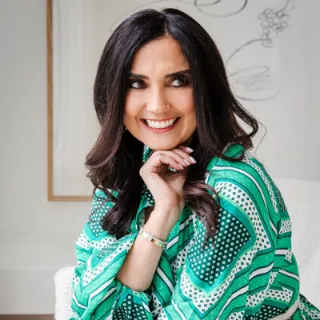 Ella  Elias - Real Estate Agent