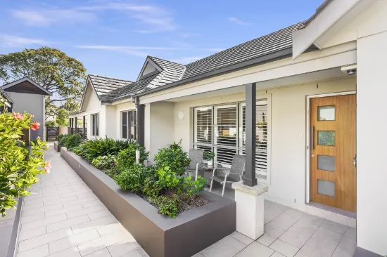 2/104 Gannons Road, Caringbah South, NSW, 2229