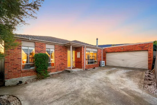 2/11 Dunraven Court, Sydenham, VIC, 3037