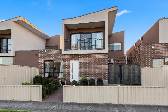 2/12 Tracey Terrace, Sunshine West, Vic 3020