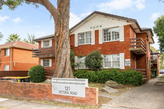 2/121 Victoria Road, Punchbowl, NSW 2196