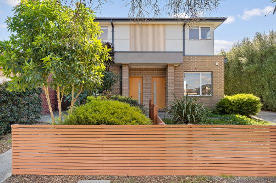 2/132 Middle Street, Hadfield, Vic 3046