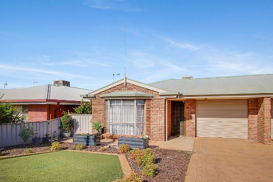 2/14 Cates Avenue, Waikerie, SA 5330