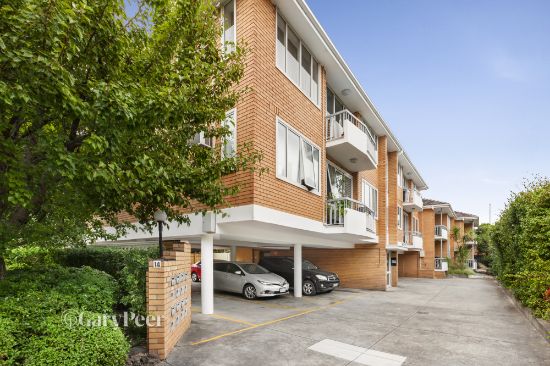 2/14 Sebastopol Street, Caulfield North, Vic 3161