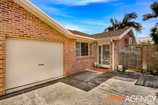 2/15 Maas Parade, Forresters Beach, NSW 2260