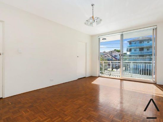 2/15 The Avenue, Rose Bay, NSW 2029