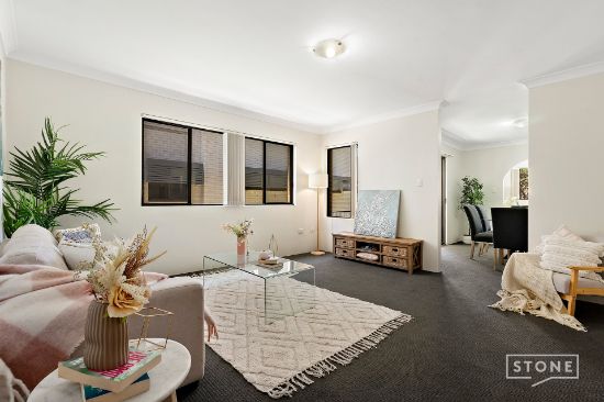 2/18 Caroline Street, Westmead, NSW 2145