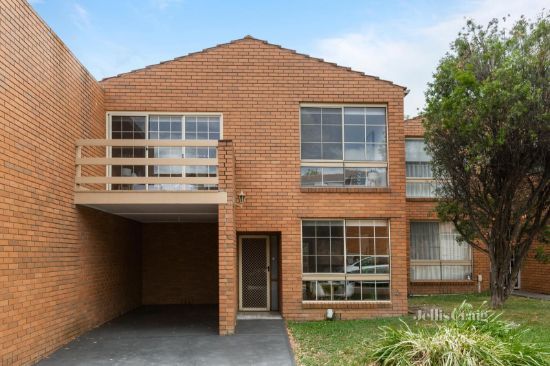 2/219-223 Mahoneys Road, Forest Hill, Vic 3131
