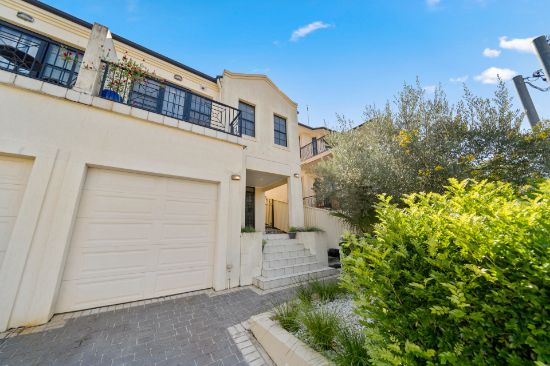 2/22 Balmoral Crescent, Georges Hall, NSW 2198