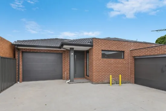 2/25 Haresta Ave, Dandenong, VIC, 3175