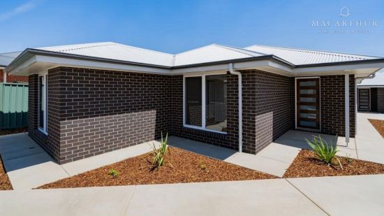 2/26 Quandong Place, Forest Hill, NSW 2651