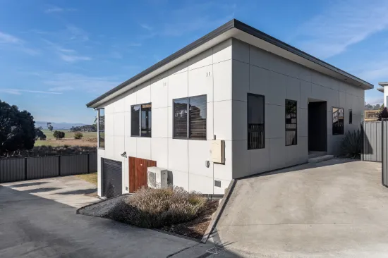 2/27 Henry Grove, Legana, TAS, 7277